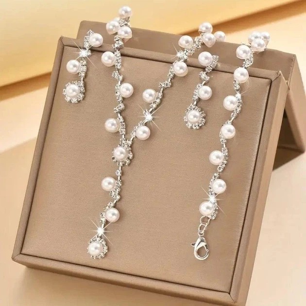 Set lariat cu perle albe și zirconii